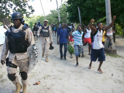 Haiti’s Peasants Fight Land Grab of Offshore Islands for Ecotourism ...